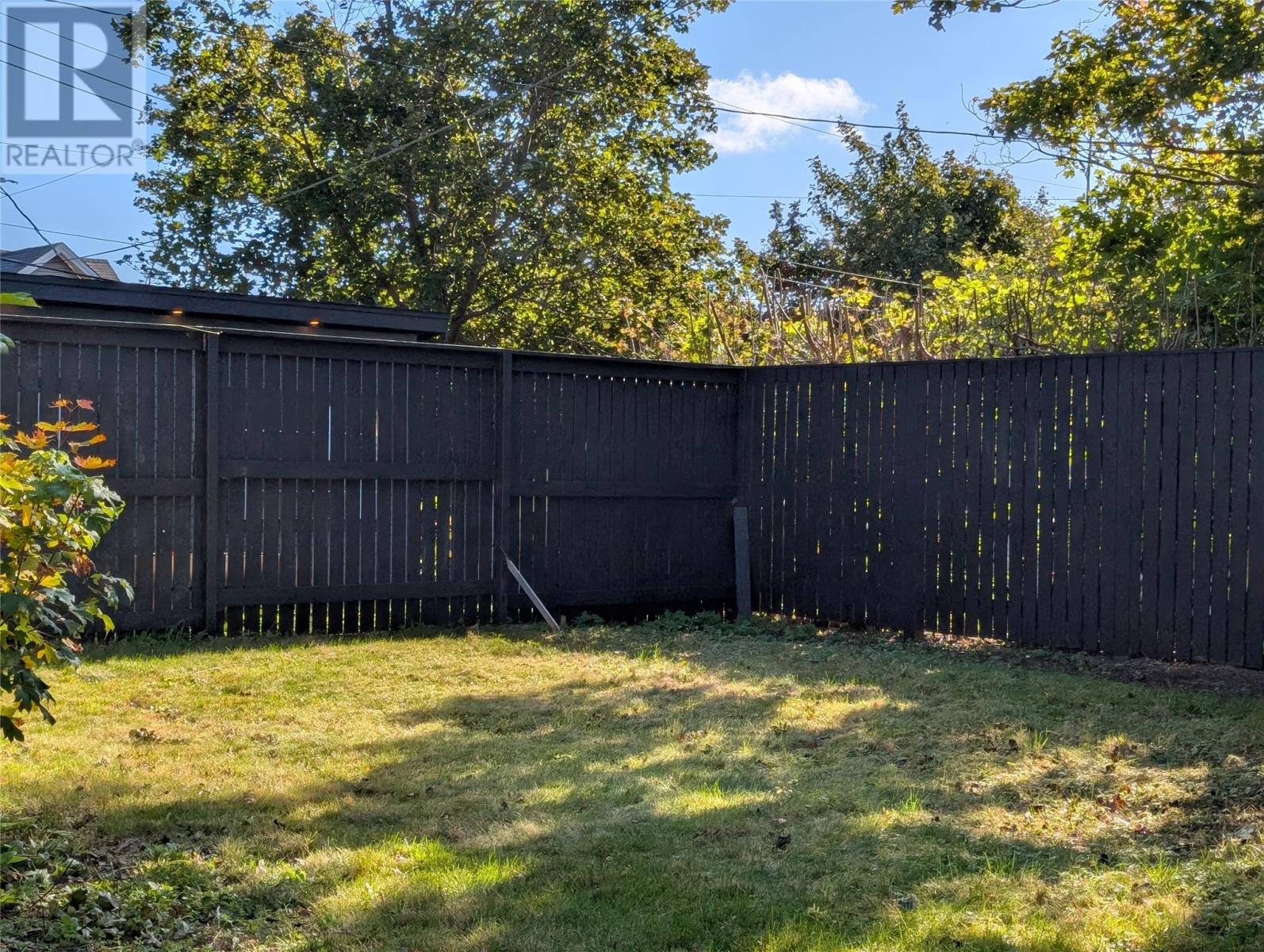 6 Elm Place Property Photo 15