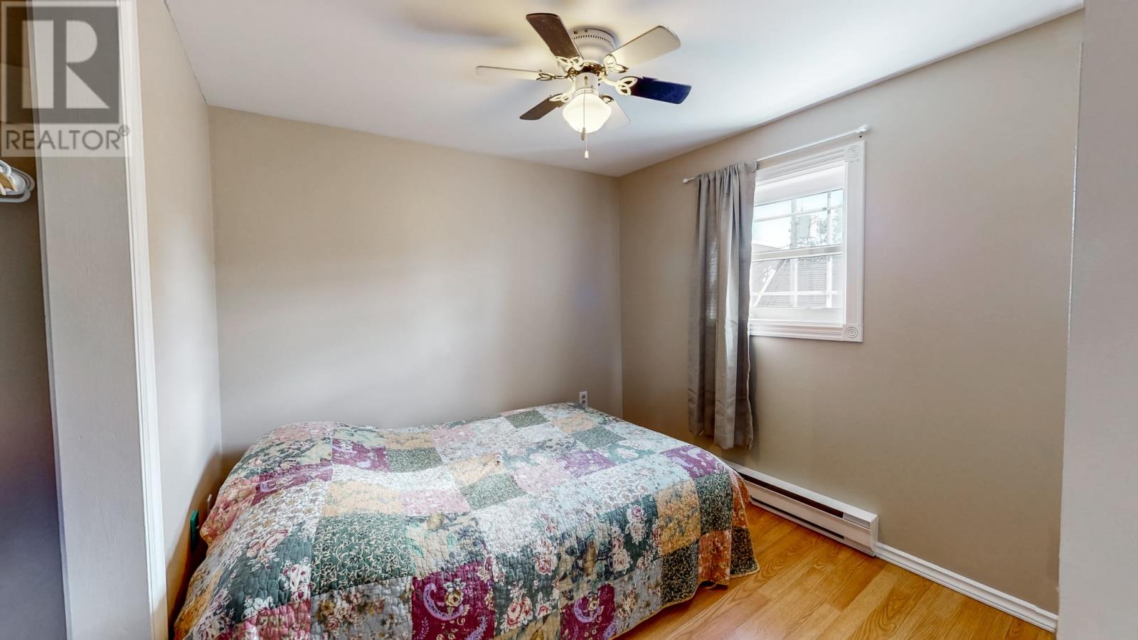 52 Cabot Street Property Photo 15