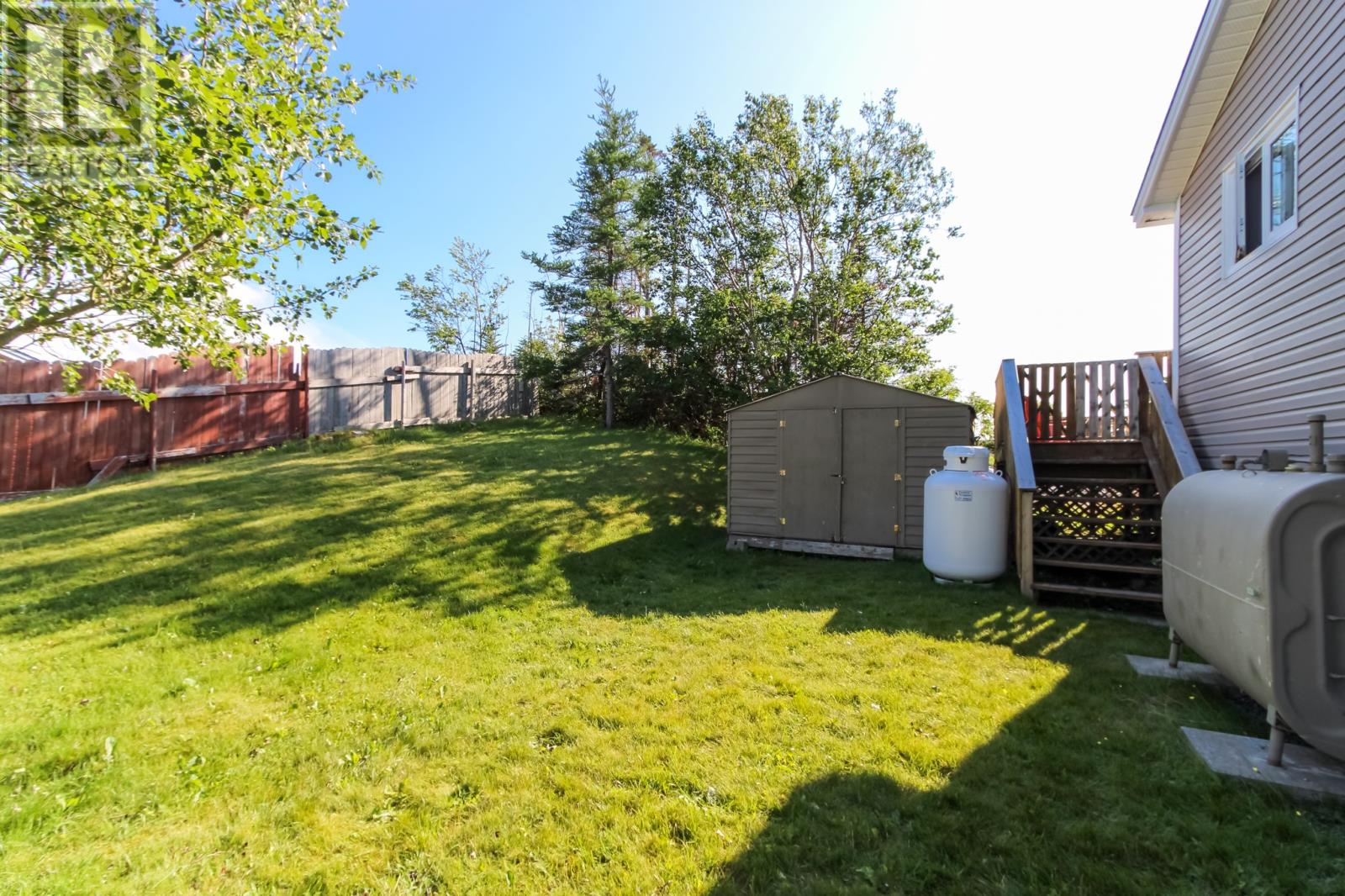 11 Irving Drive Property Photo 3