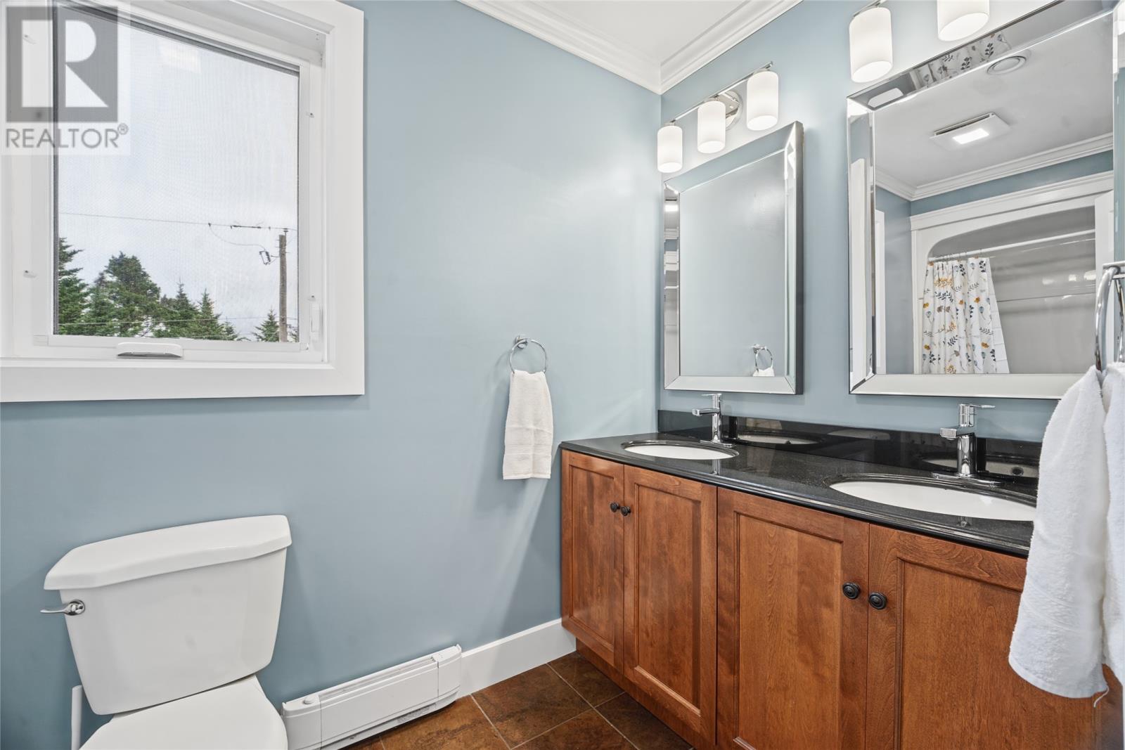 44 Halley Drive Property Photo 26