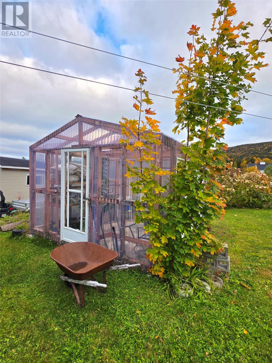 16 Pioneer Street Property Photo 5
