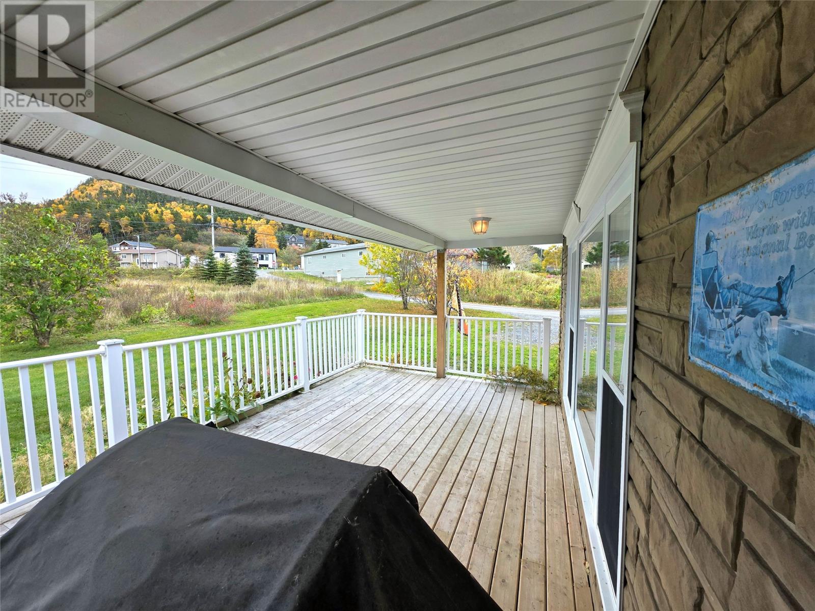 16 Pioneer Street Property Photo 24