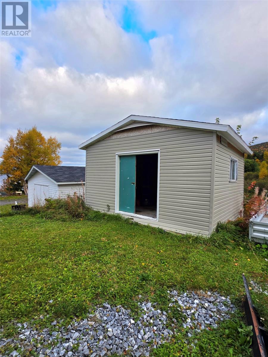 16 Pioneer Street Property Photo 26