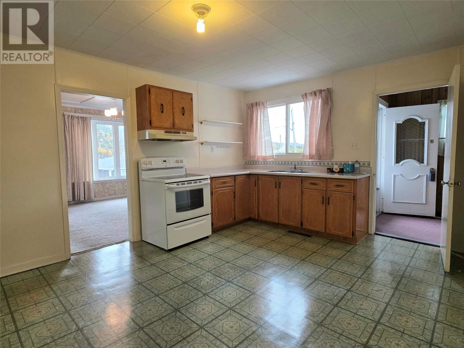 5 Rosedale Street Property Photo 3
