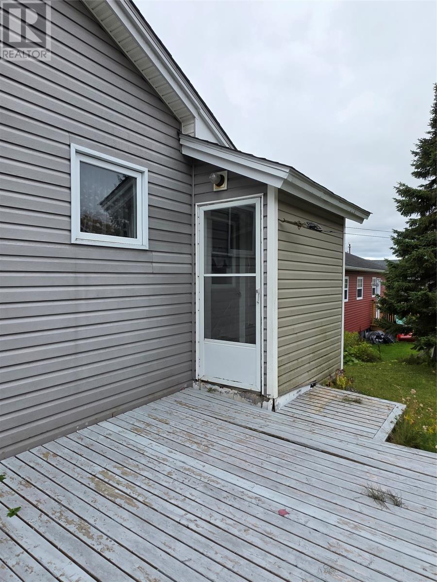 5 Rosedale Street Property Photo 23