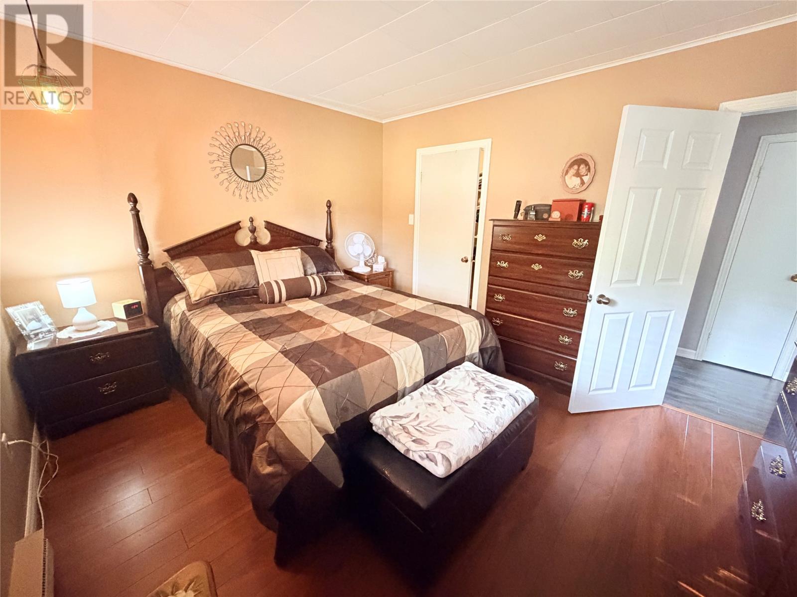 14 Earle Drive Property Photo 18
