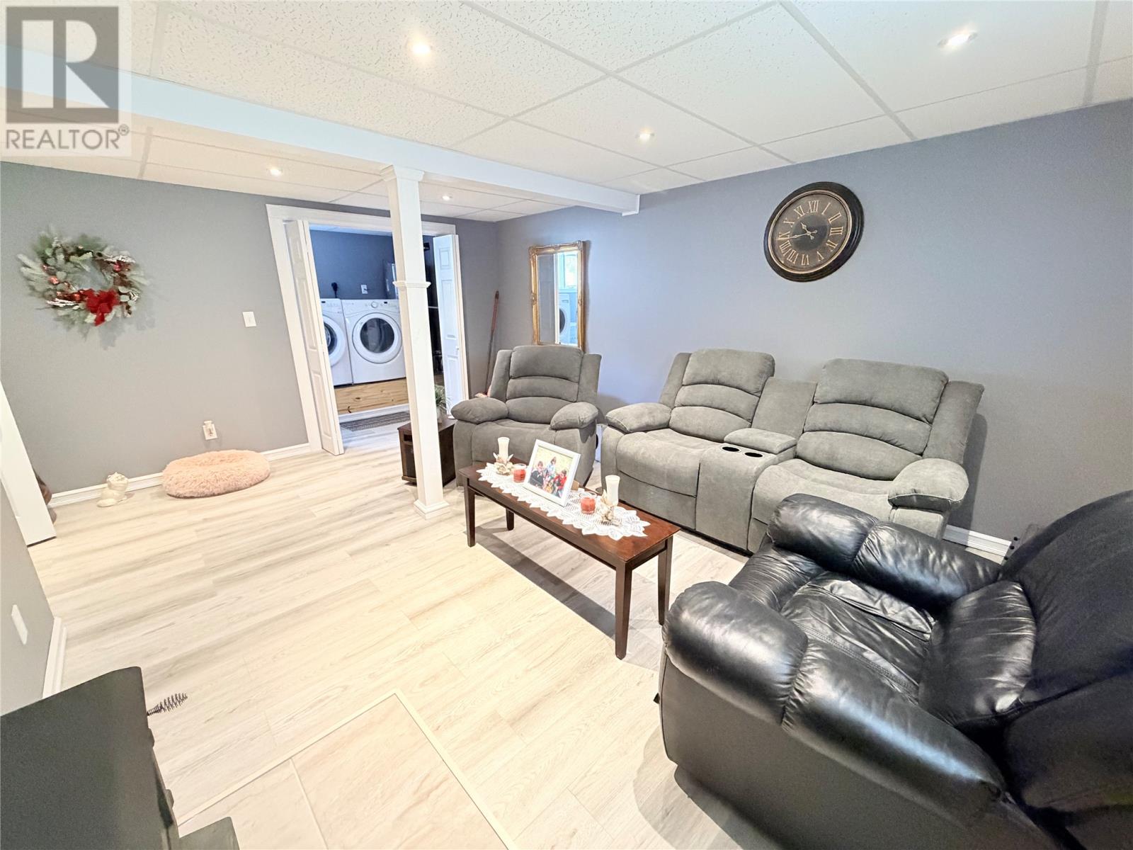 14 Earle Drive Property Photo 26