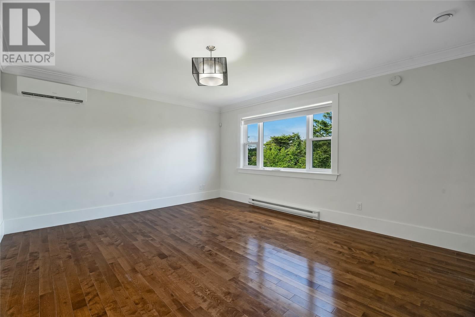 7 Sallesnik Lane Property Photo 16