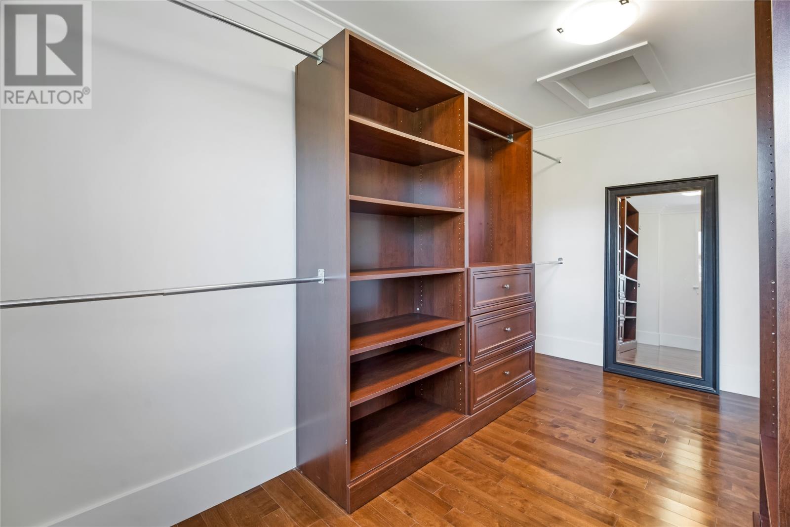 7 Sallesnik Lane Property Photo 18