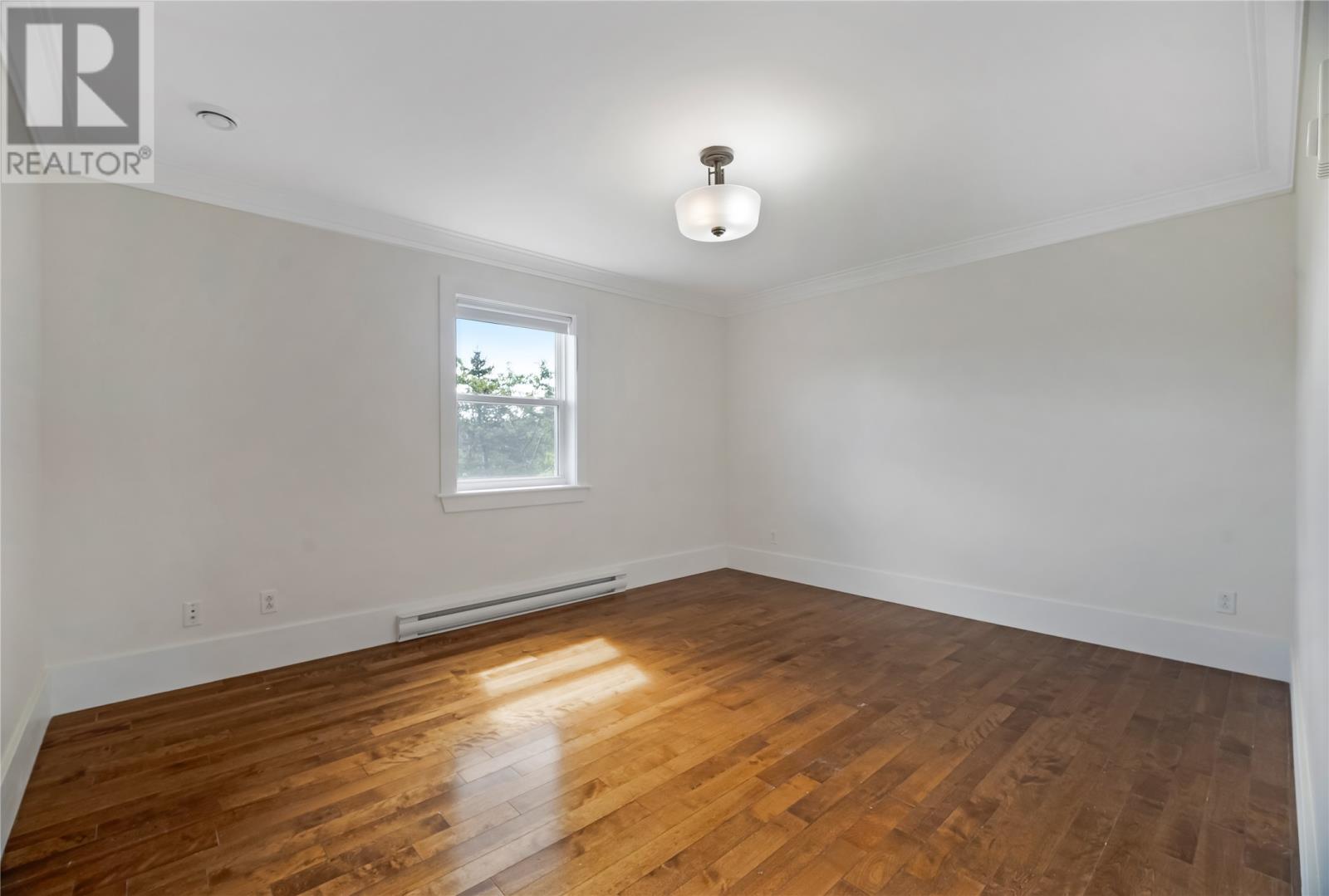 7 Sallesnik Lane Property Photo 21