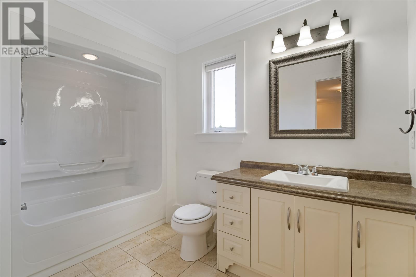 7 Sallesnik Lane Property Photo 23