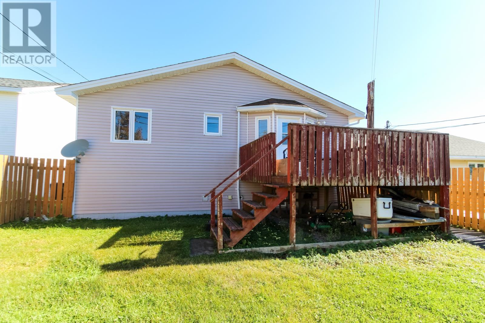 6 Greenspond Drive Property Photo 3