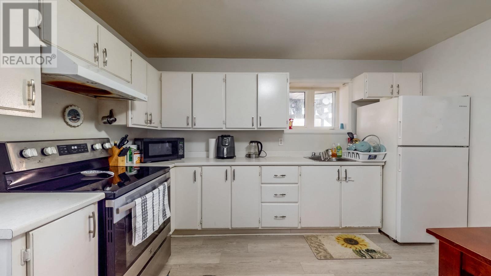 6 Greenspond Drive Property Photo 28