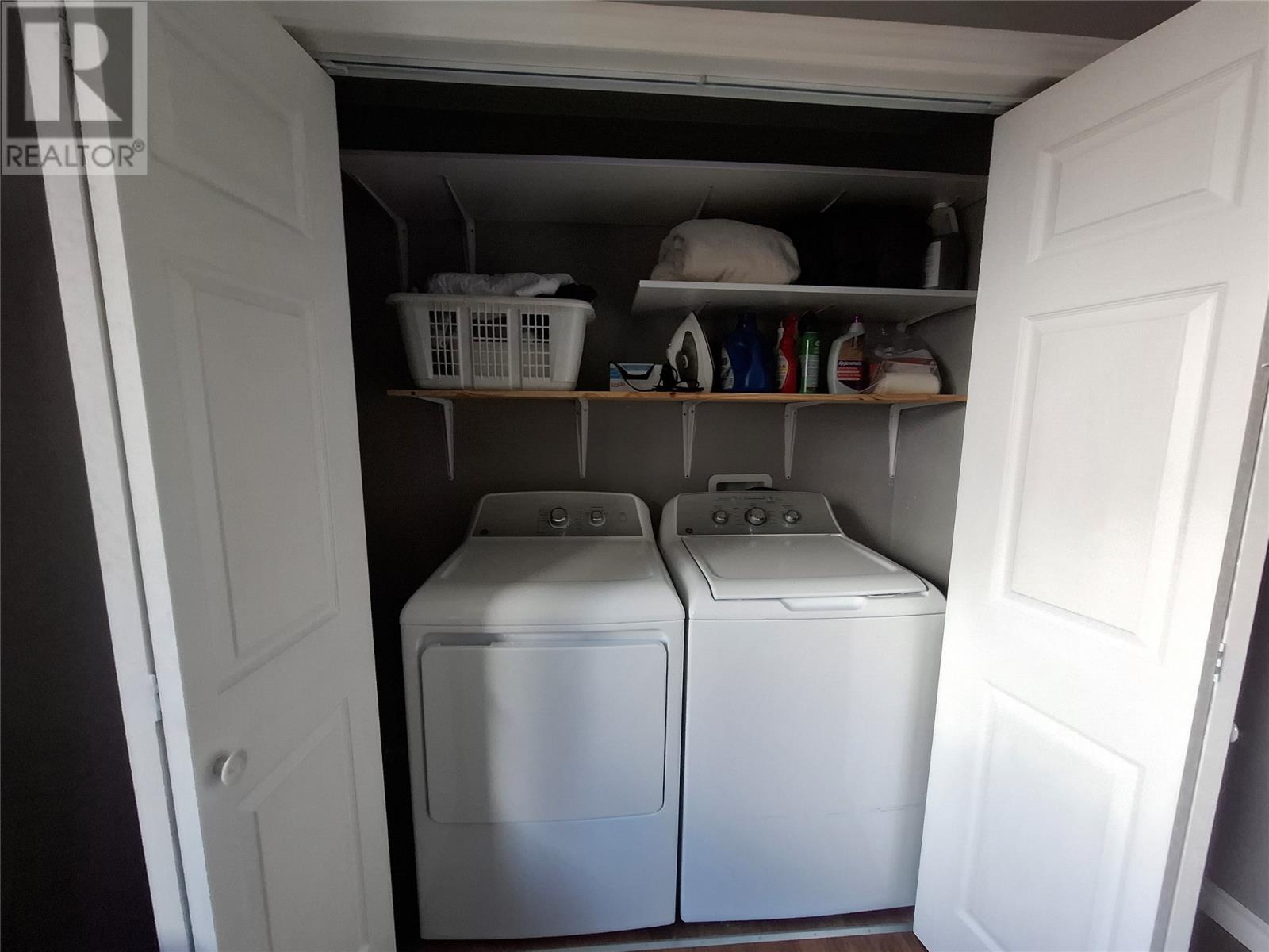 31 Forest Road Property Photo 16