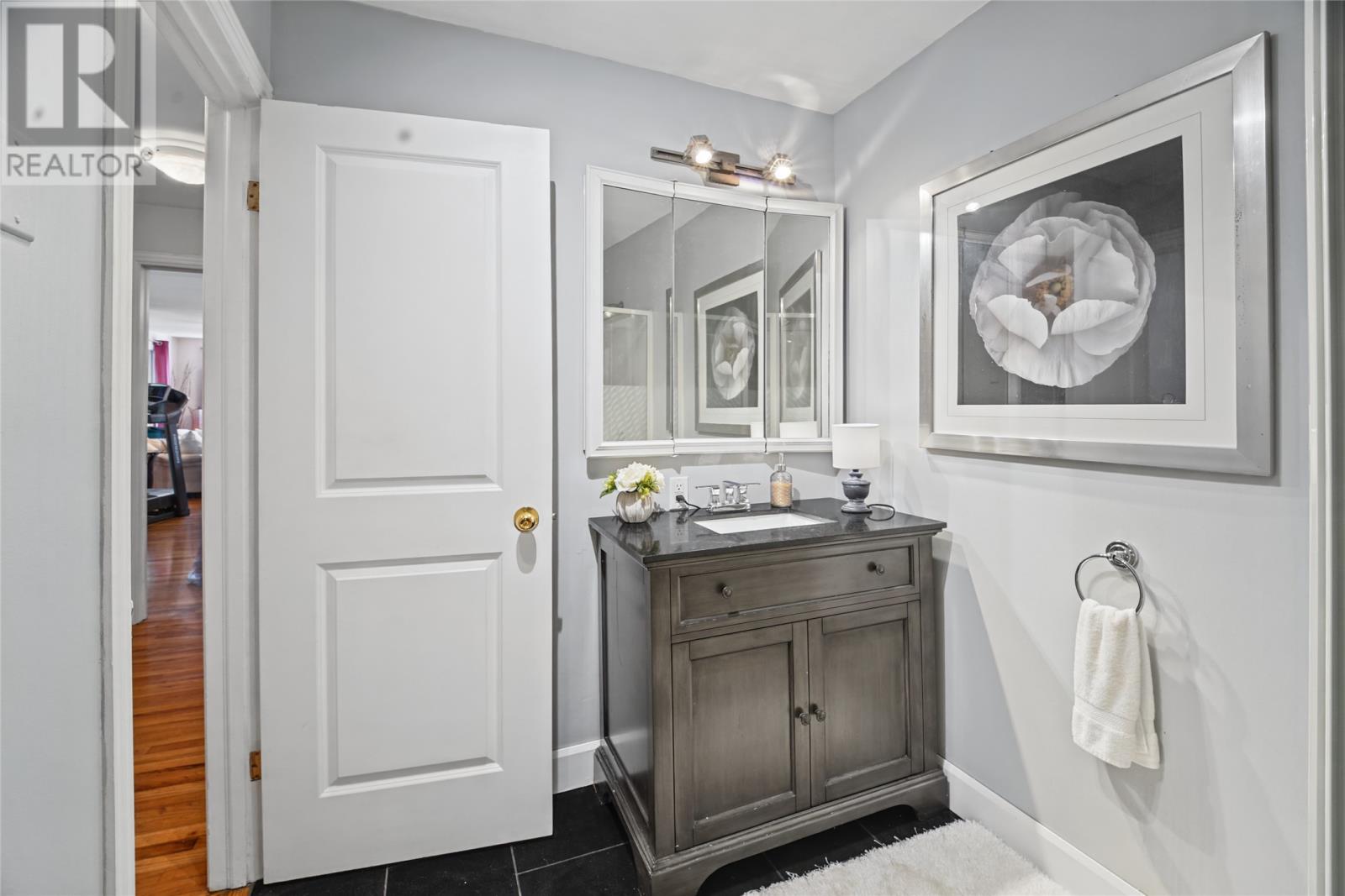 7 Connemara Place Property Photo 32