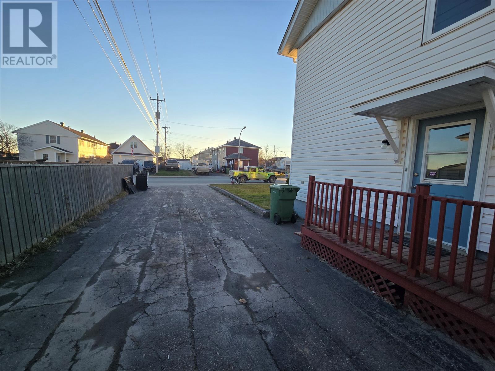 303 Carson Avenue Property Photo 5
