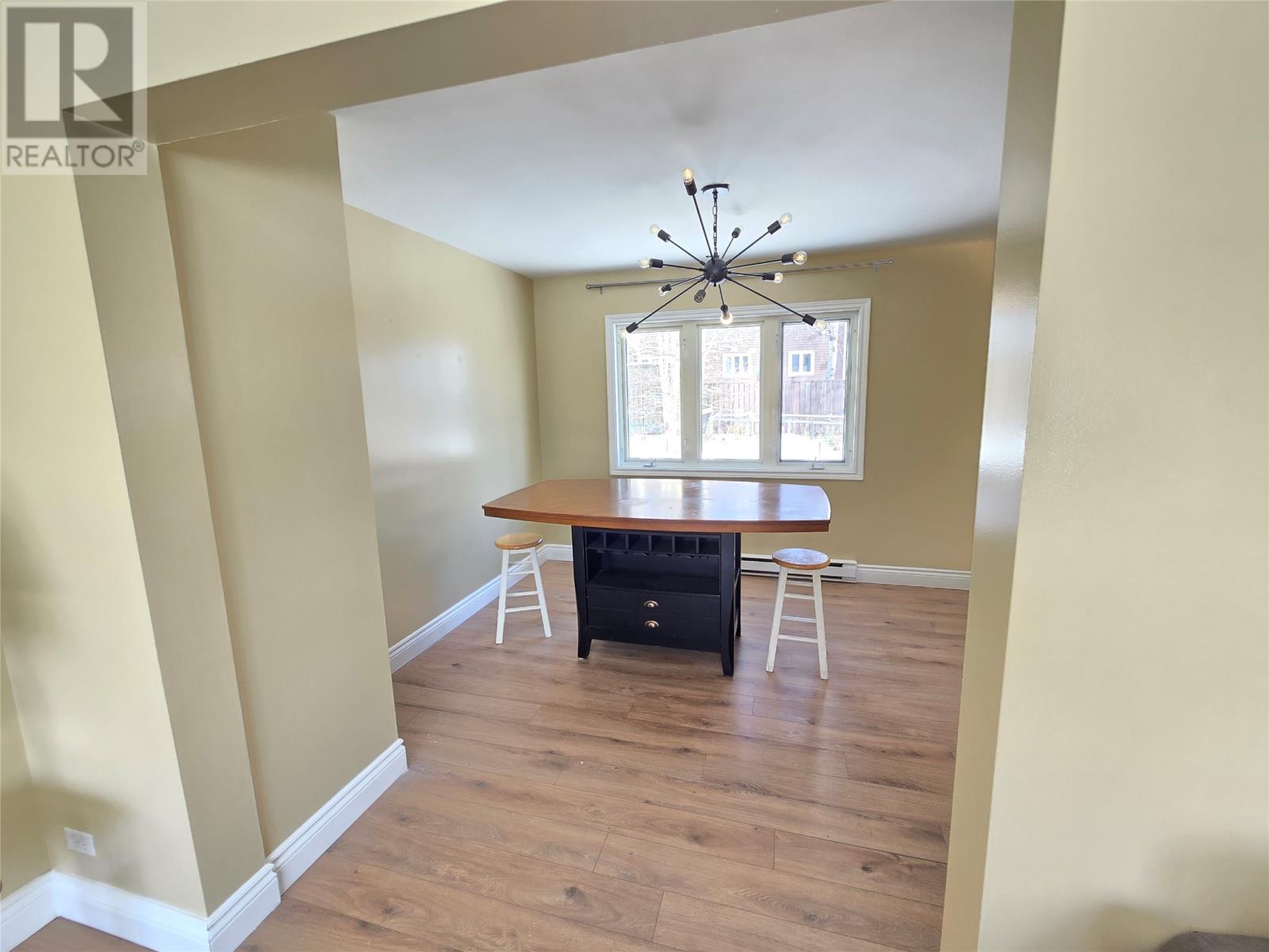 303 Carson Avenue Property Photo 17