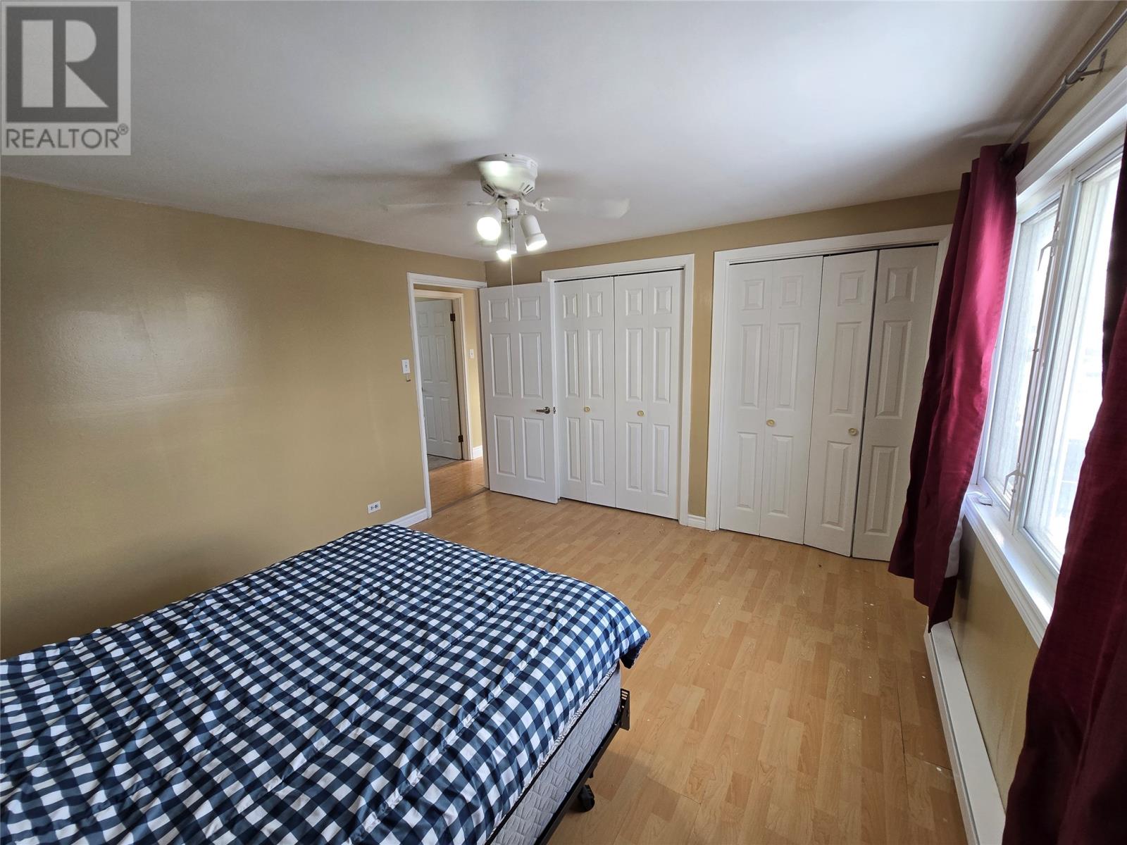 303 Carson Avenue Property Photo 23