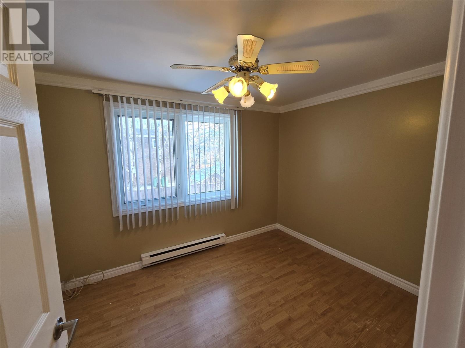 303 Carson Avenue Property Photo 32