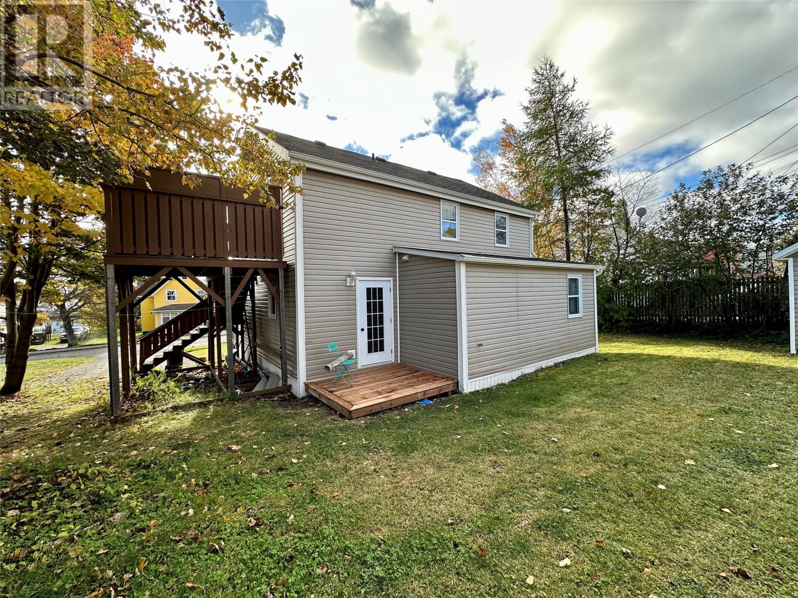 23 Circular Road Property Photo 6