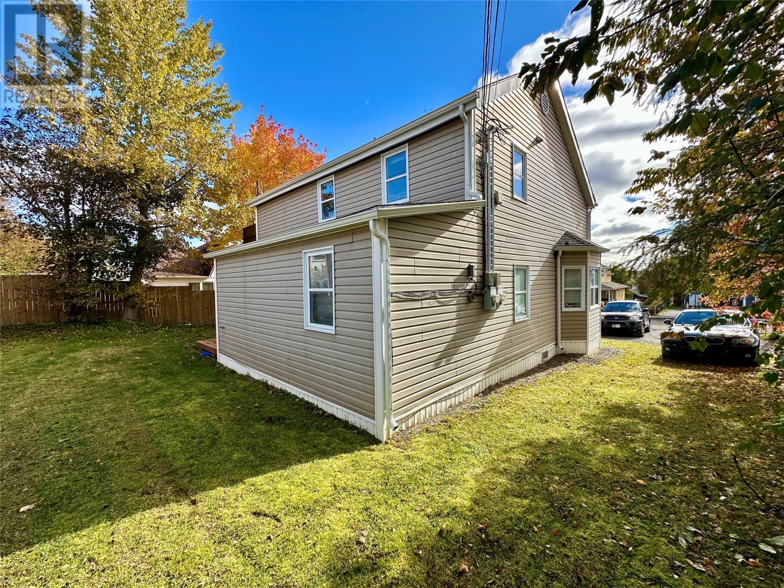 23 Circular Road Property Photo 8