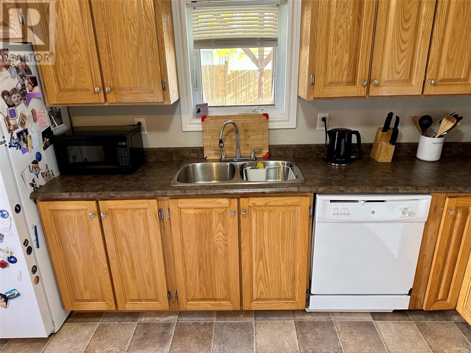 23 Circular Road Property Photo 24