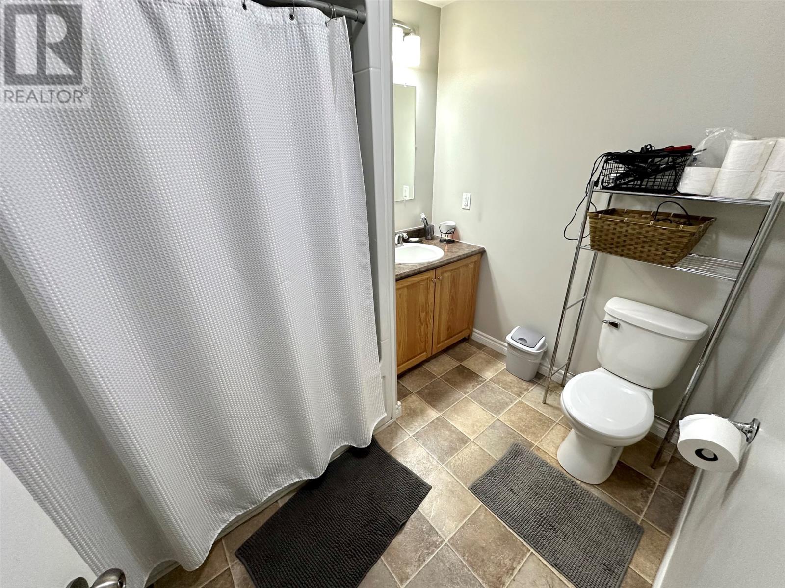 23 Circular Road Property Photo 27