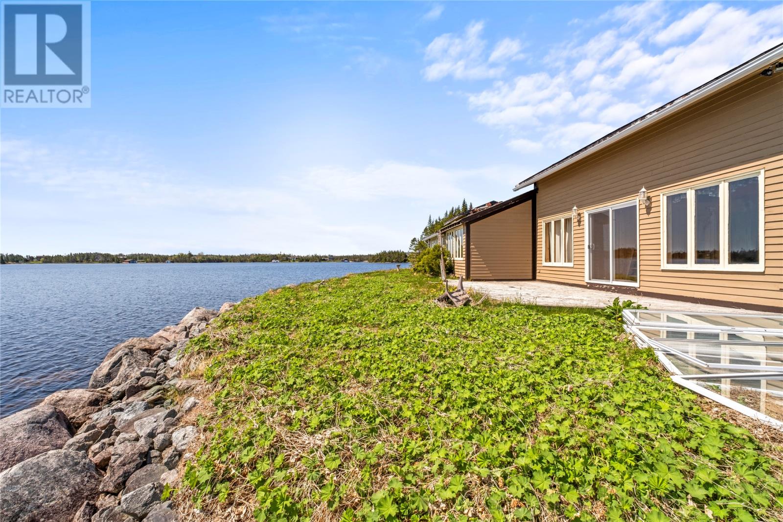 57a Deer Park Road Property Photo 4