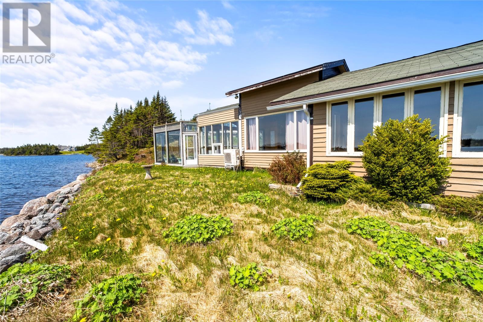 57a Deer Park Road Property Photo 6