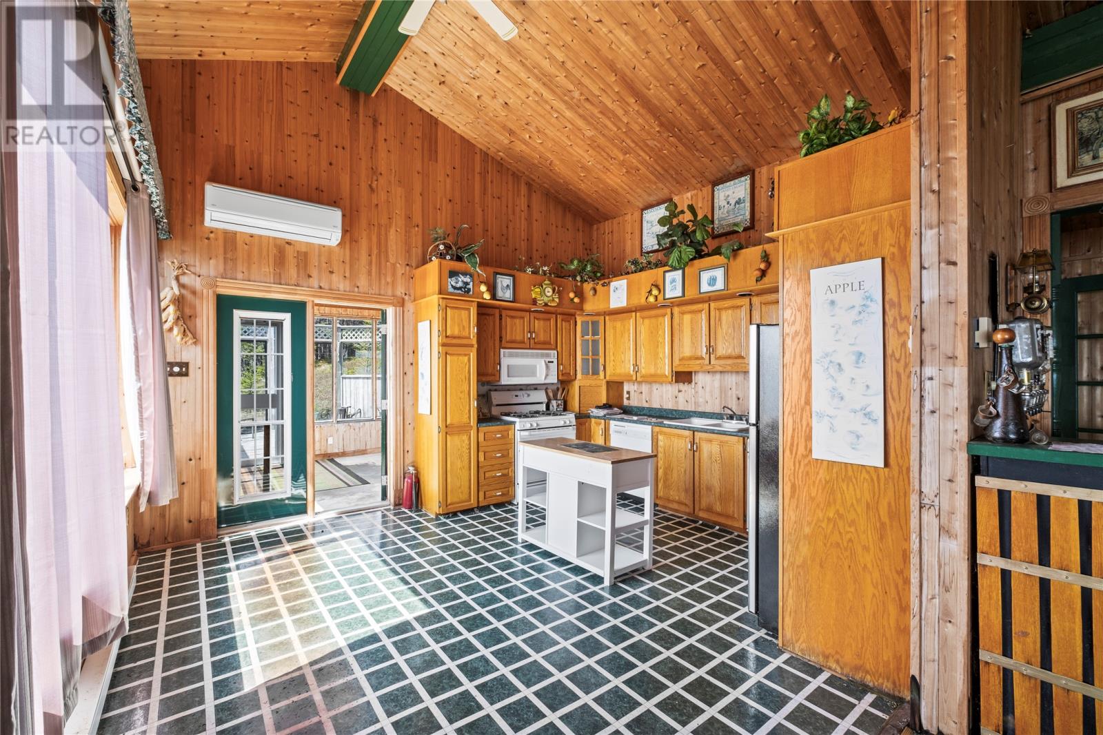 57a Deer Park Road Property Photo 20