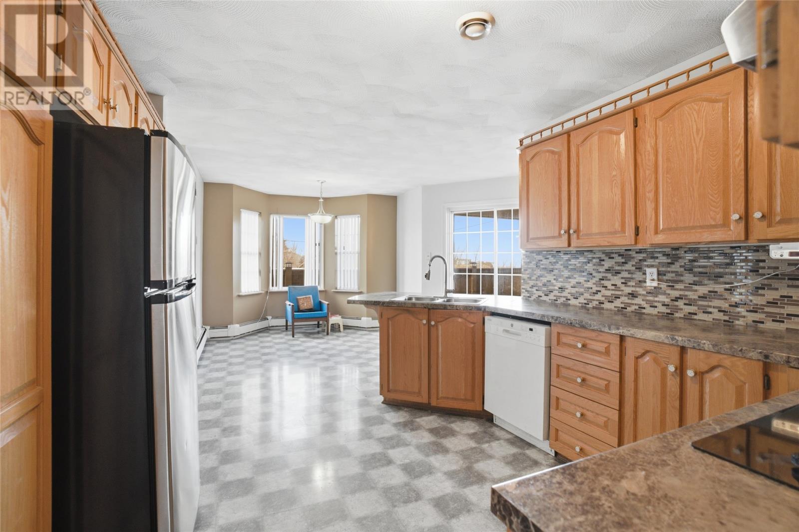 3 Waterline Road Property Photo 15