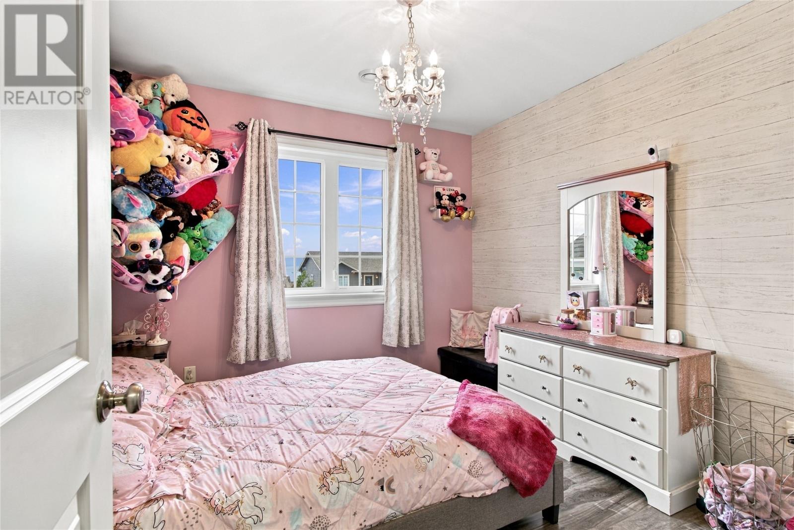 101 Cole Thomas Drive Property Photo 12