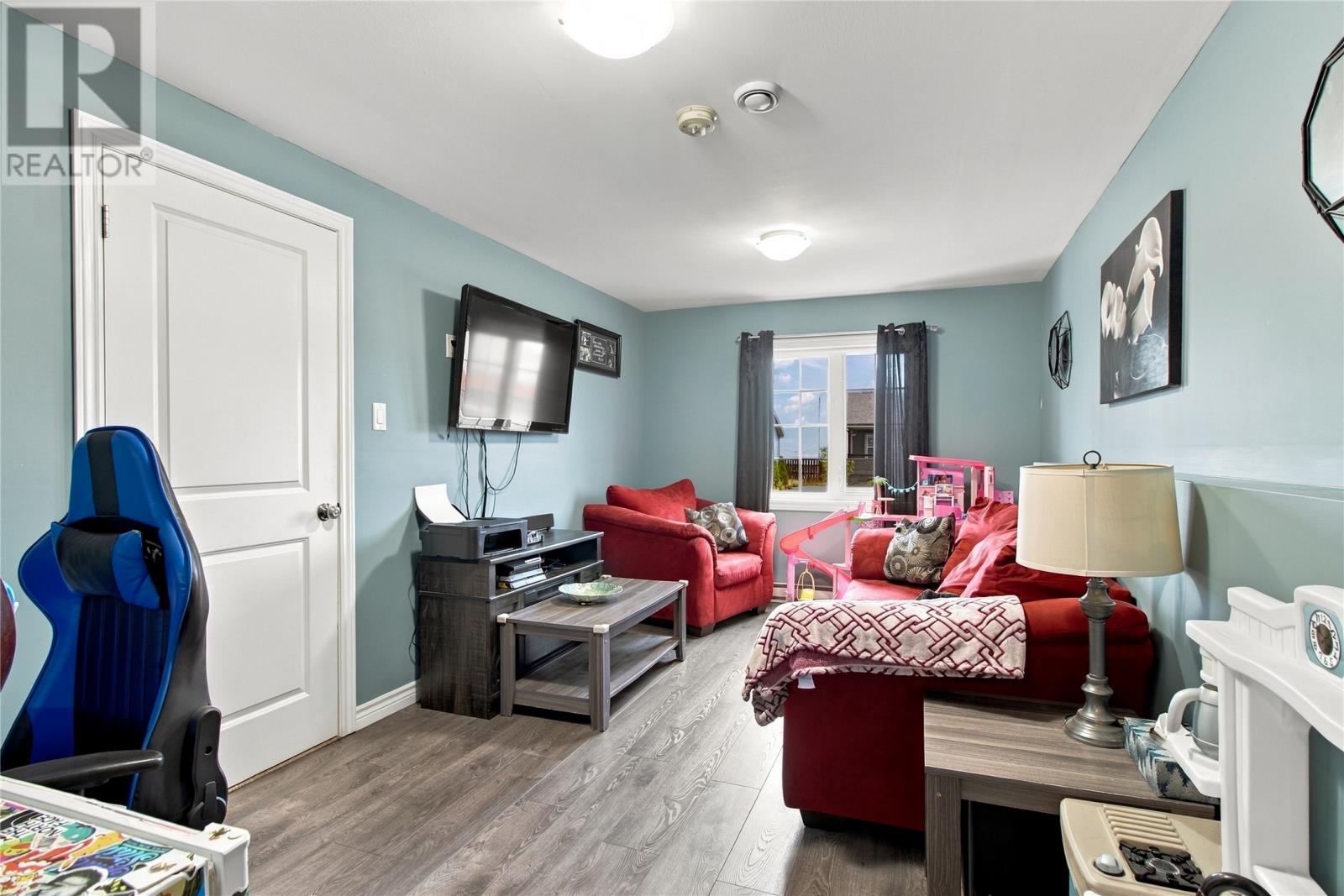 101 Cole Thomas Drive Property Photo 18