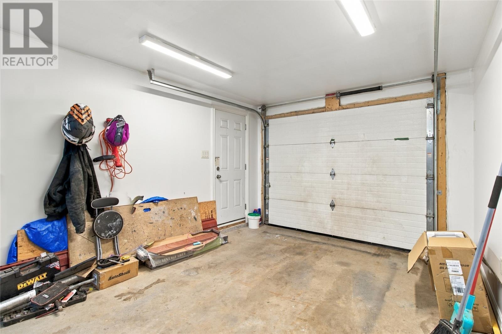 101 Cole Thomas Drive Property Photo 21