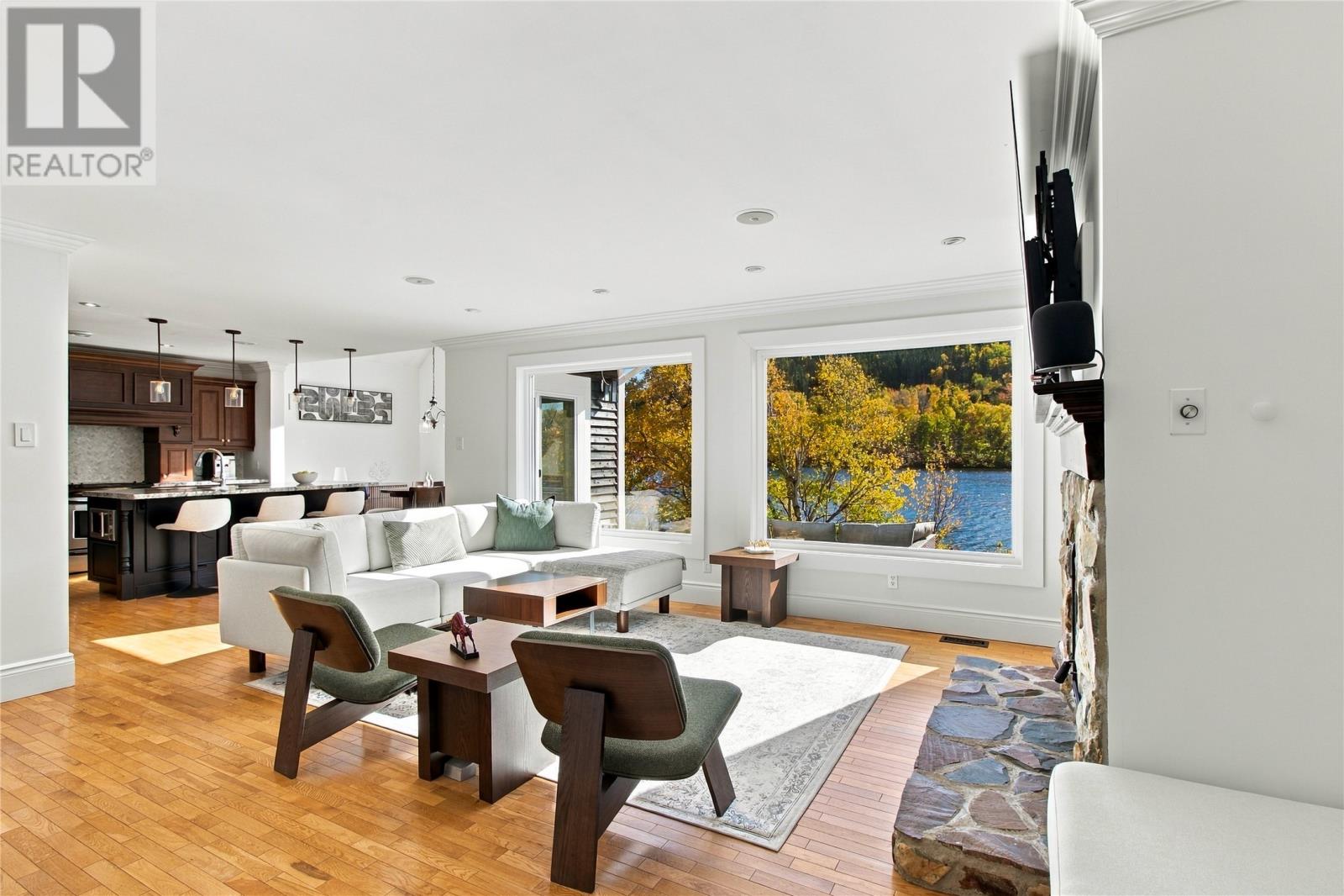41 Harbour Drive Property Photo 10