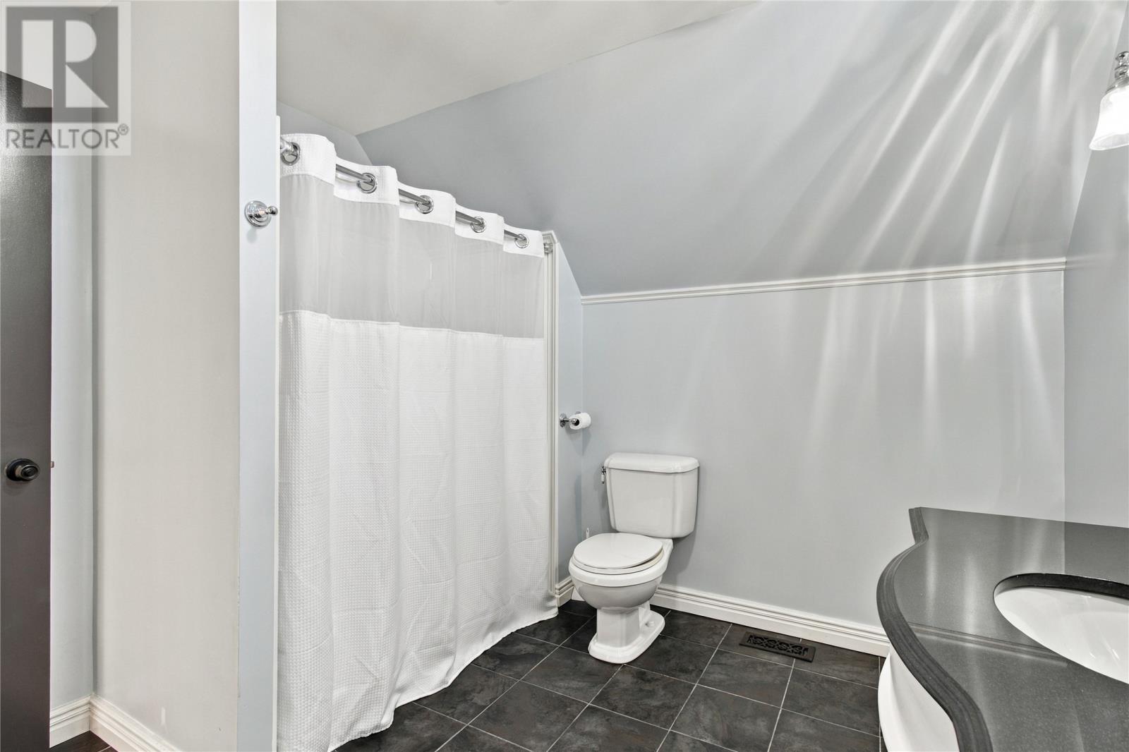 41 Harbour Drive Property Photo 35