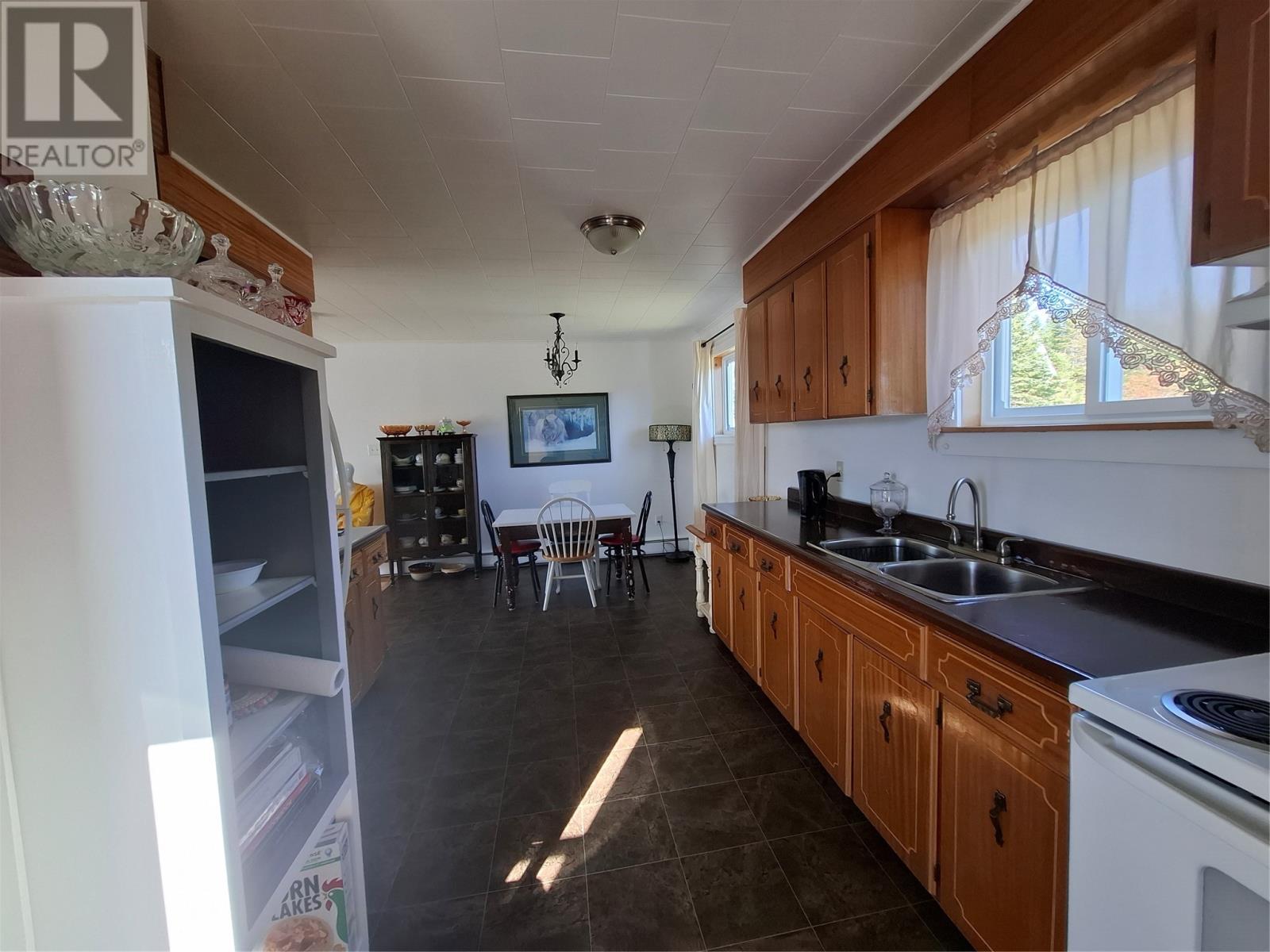 21 Lemaire Road Property Photo 6