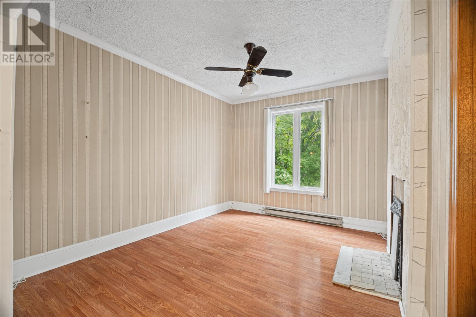 63 Waterford Bridge Road Property Photo 5