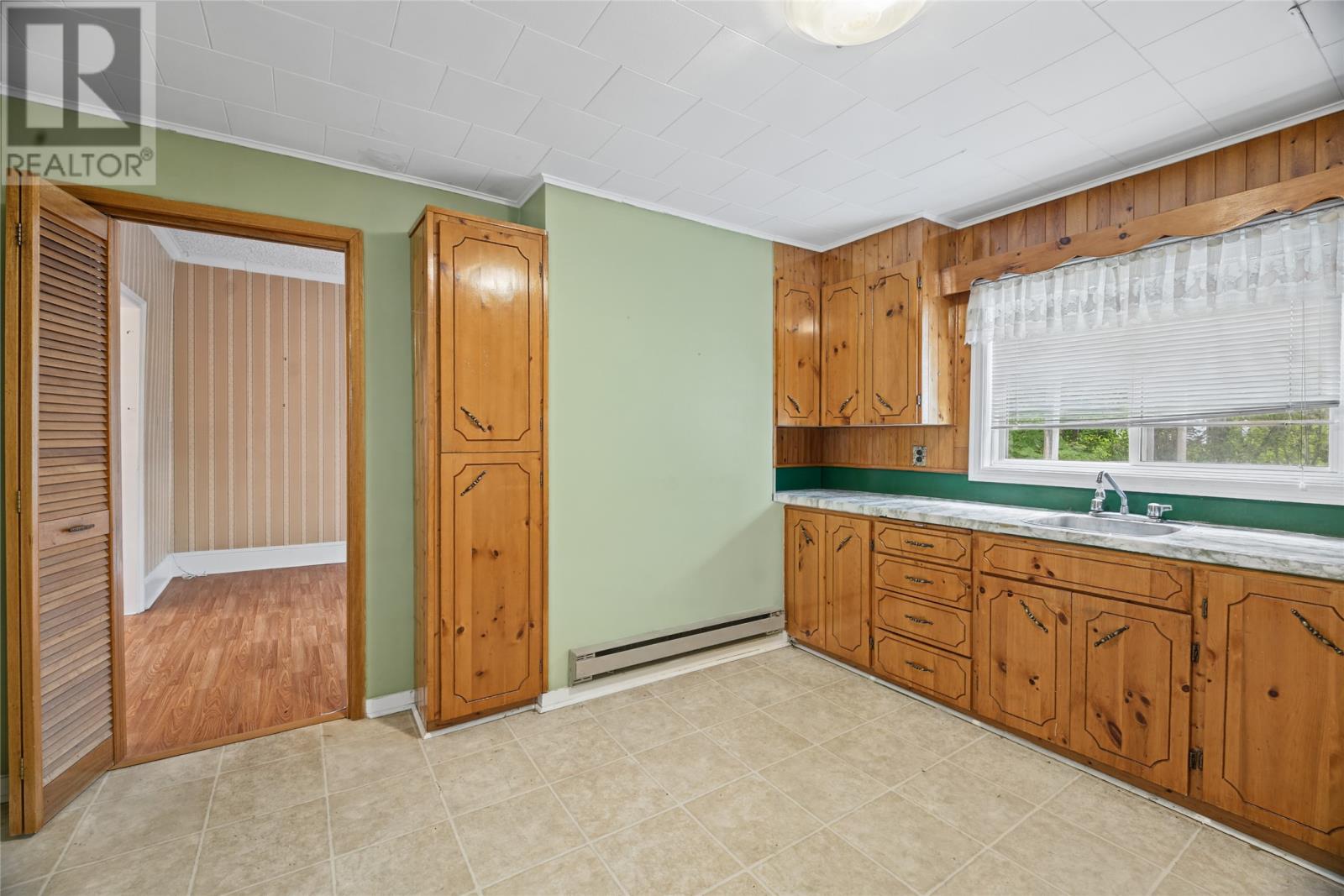 63 Waterford Bridge Road Property Photo 7