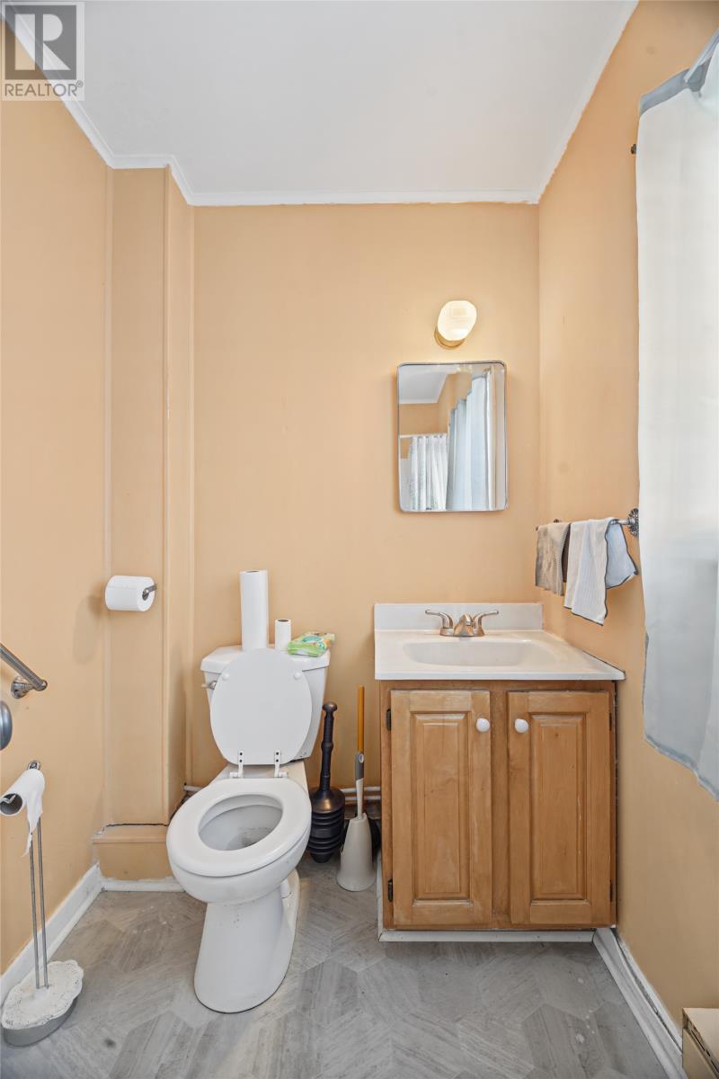63 Waterford Bridge Road Property Photo 14