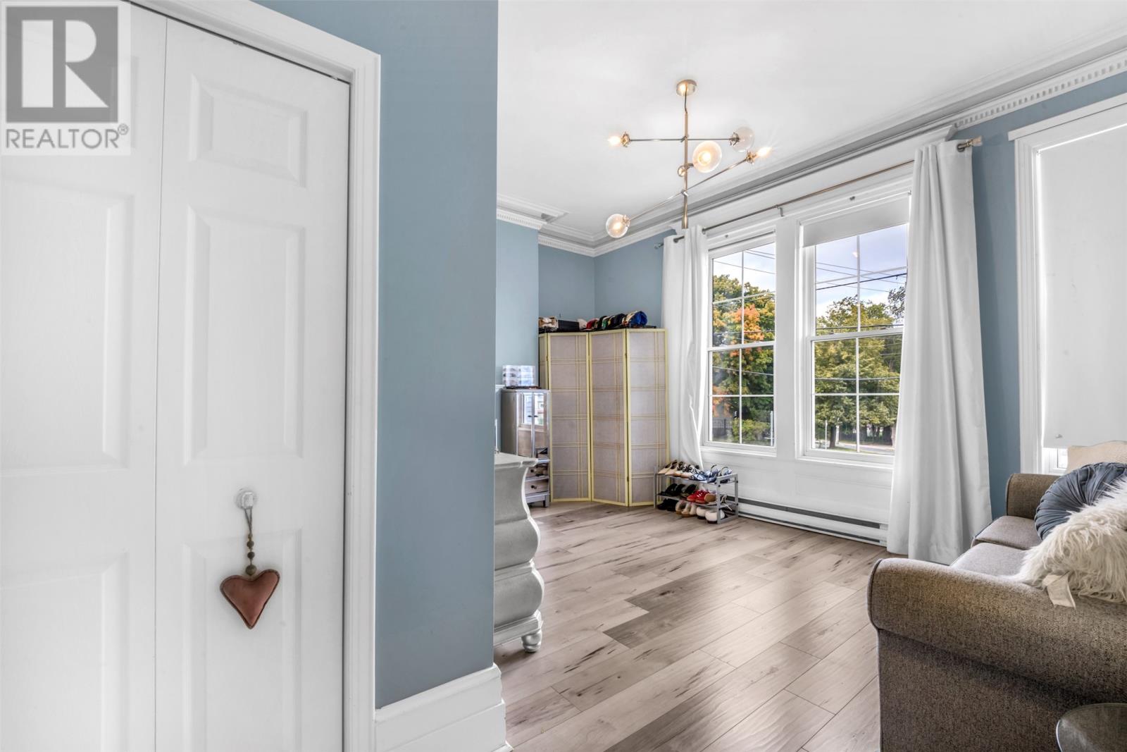 9 Monkstown Road Property Photo 7