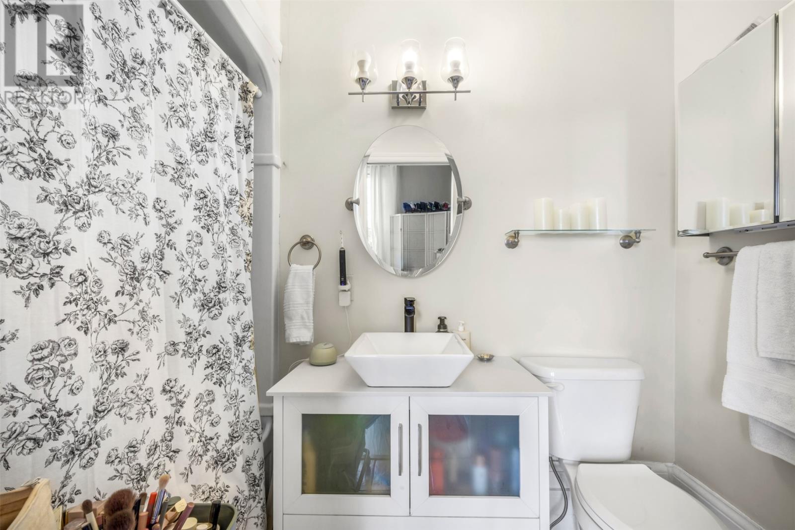 9 Monkstown Road Property Photo 10