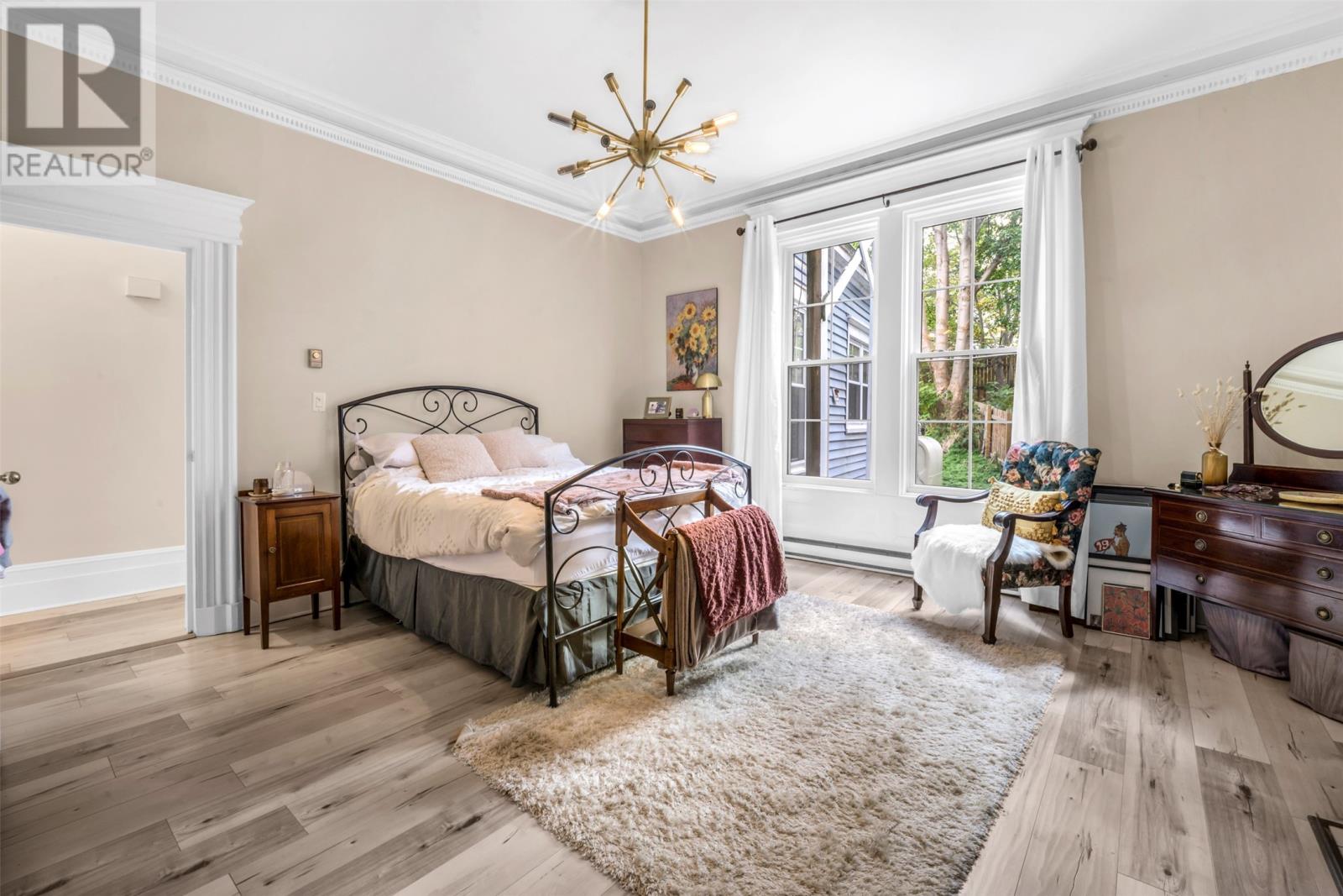 9 Monkstown Road Property Photo 11