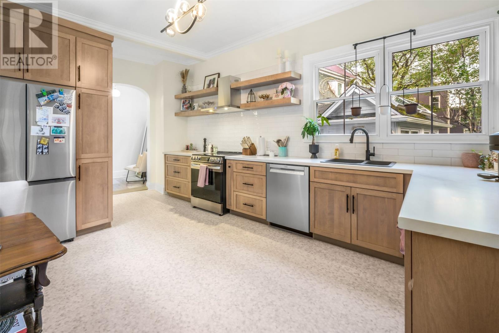9 Monkstown Road Property Photo 15