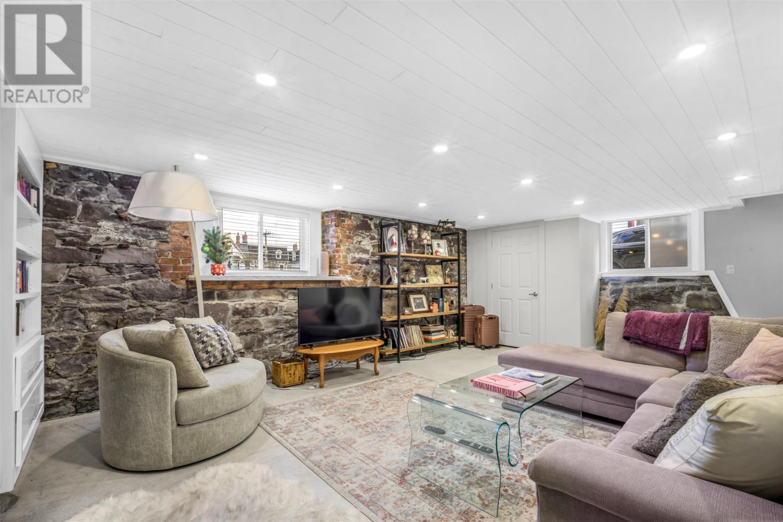 9 Monkstown Road Property Photo 22