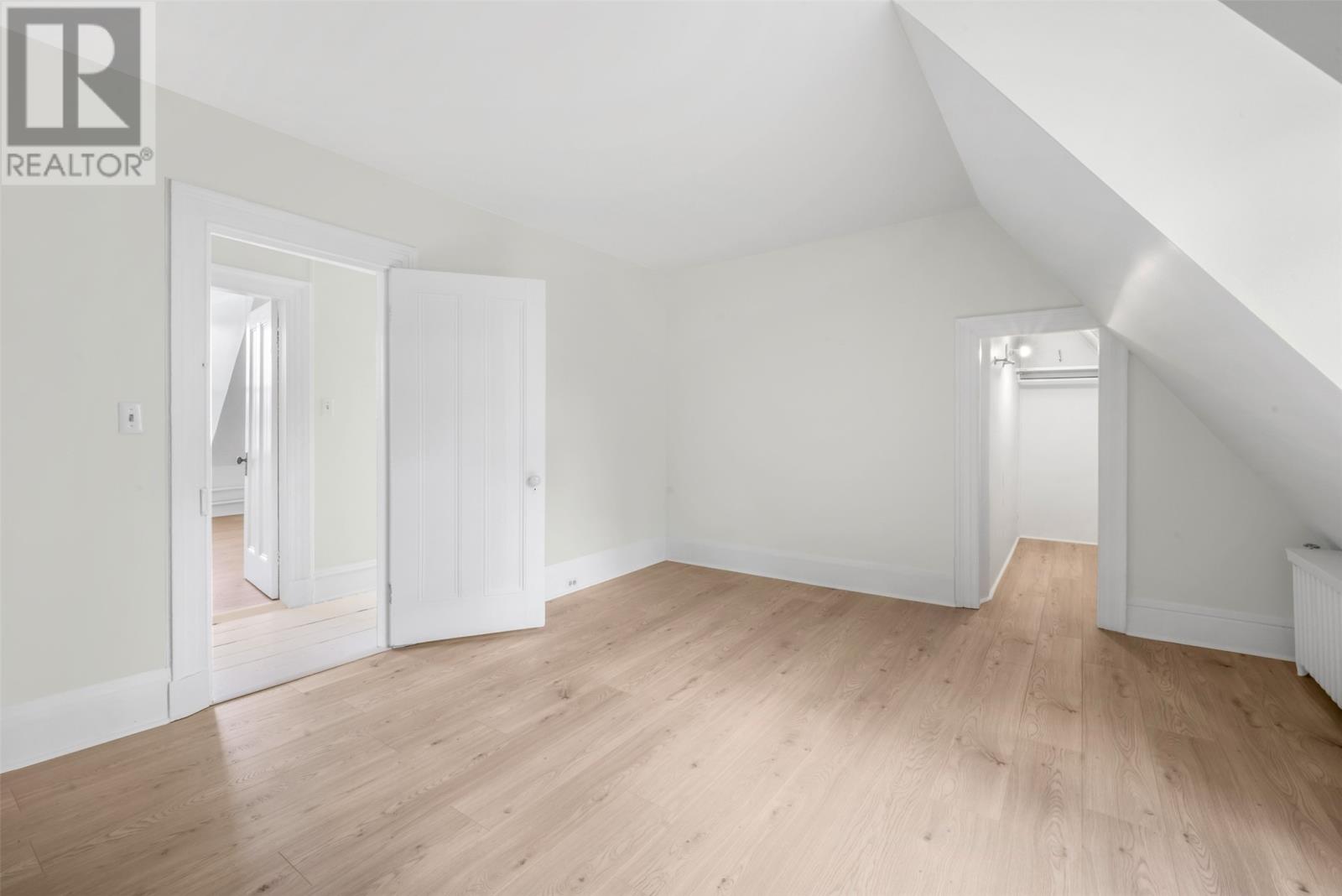 9 Monkstown Road Property Photo 40