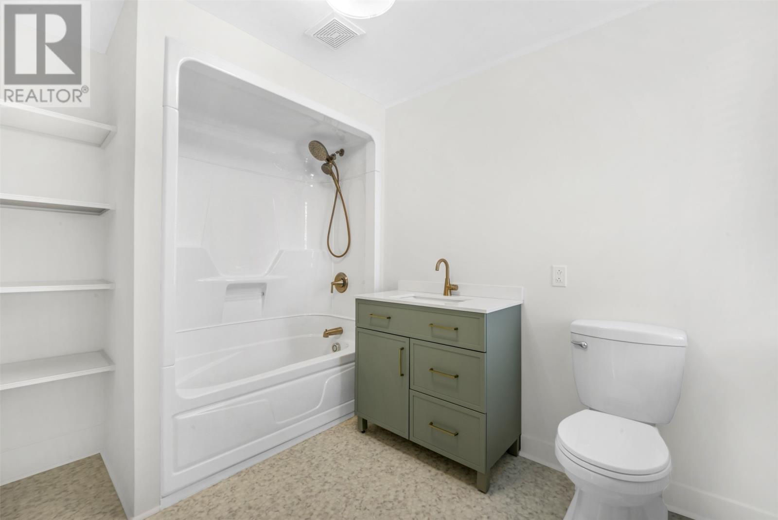 9 Monkstown Road Property Photo 42