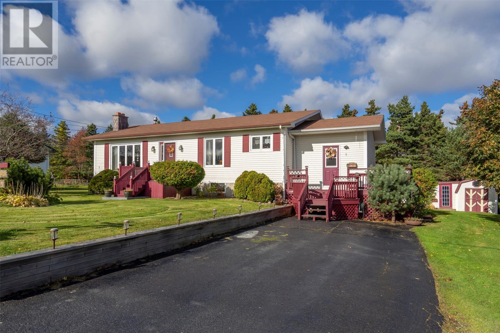 5 Butler Drive Property Photo 1