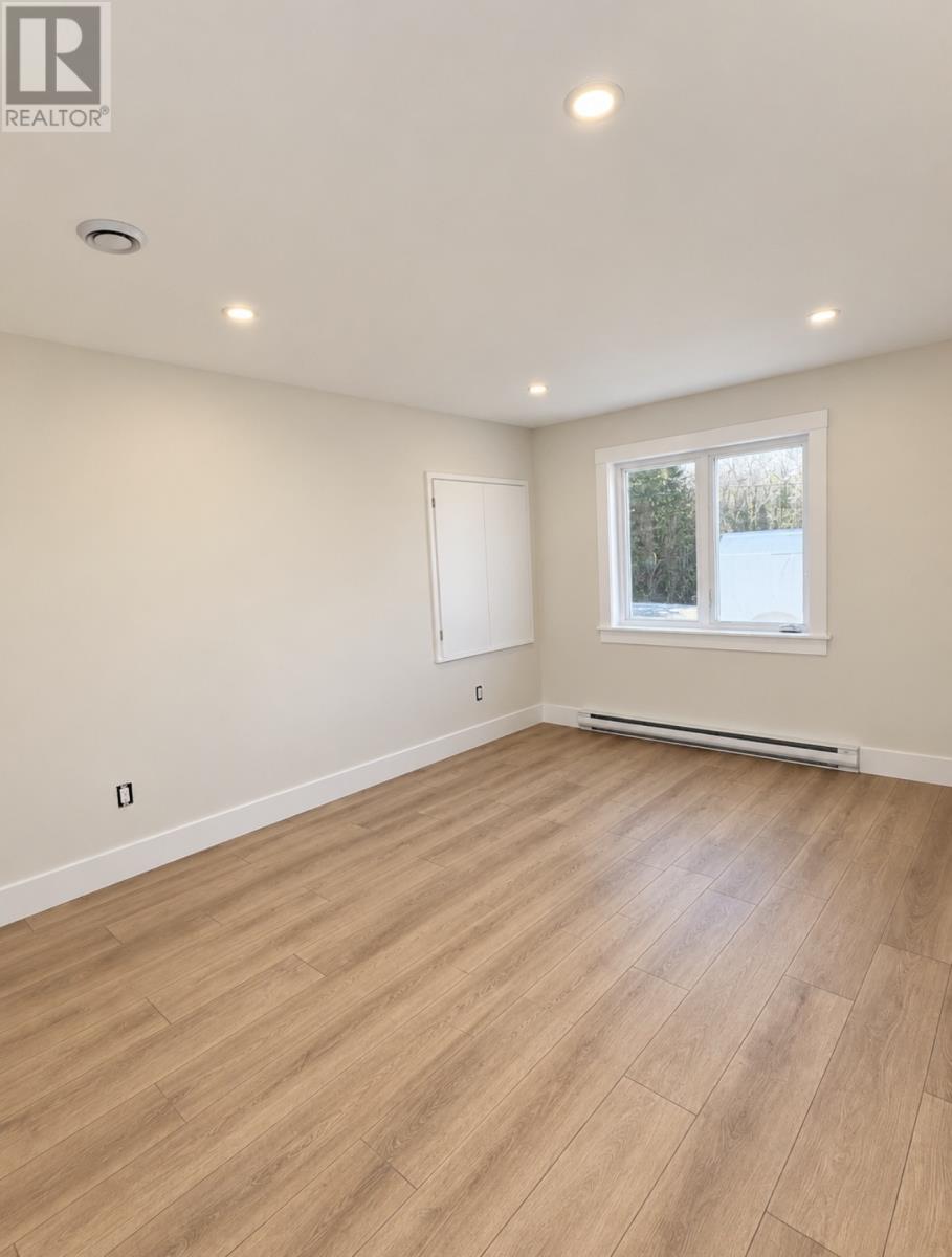 1490 Thorburn Road Property Photo 14