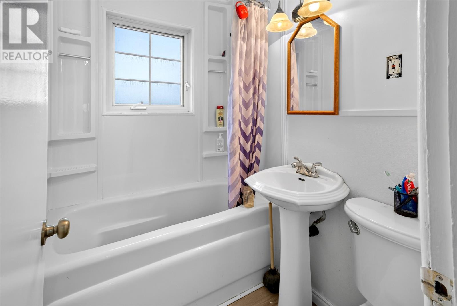 122 Empire Avenue Property Photo 14